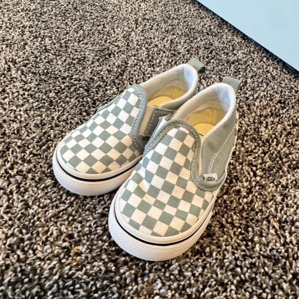 Vans Kids Checkered Slip-On Sneakers - Gray and White
